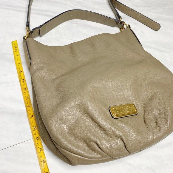 MARC JACOBS Lrg Q Hillier Hobo/Shoulder Purse - Picture 11 of 13